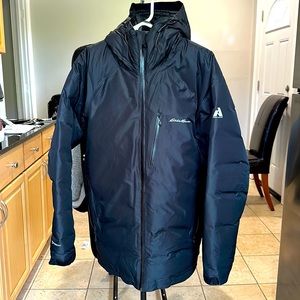 Eddie Bauer men's BC Evertherm parka, men's medium, black, EUC